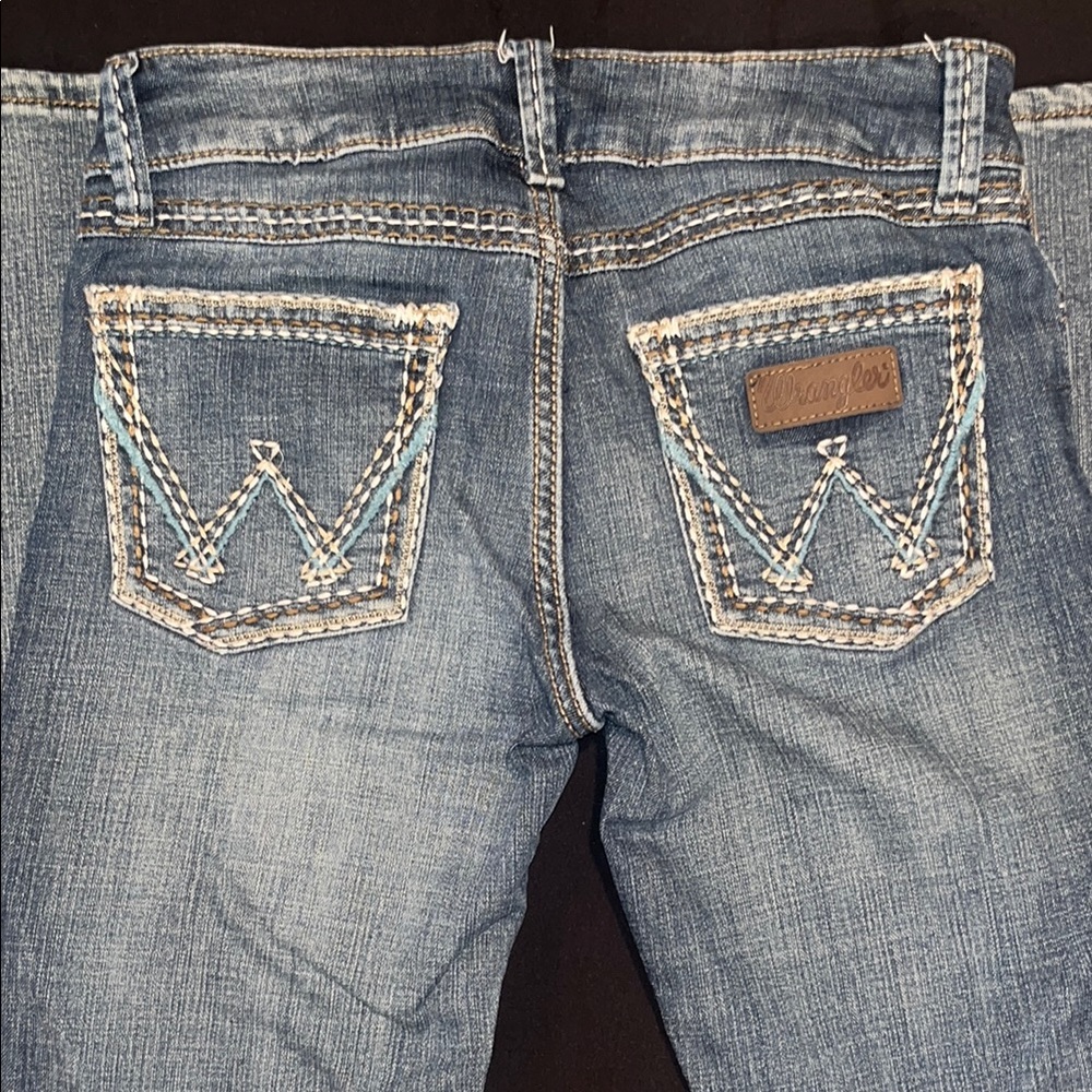 Wrangler Boot Cut Jeans in Blue - Picture 3 of 3